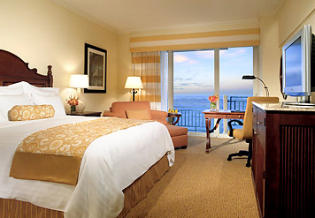 San Juan Marriott Resort bedroom