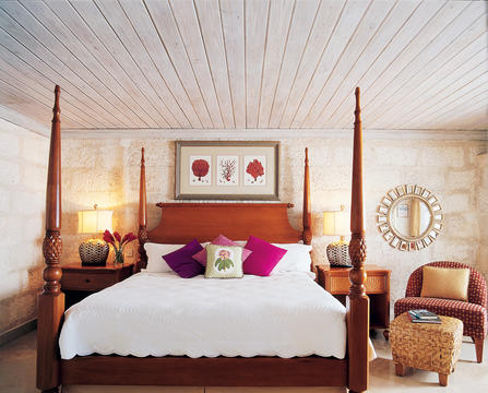 The Colony Club Hotel BEDROOM