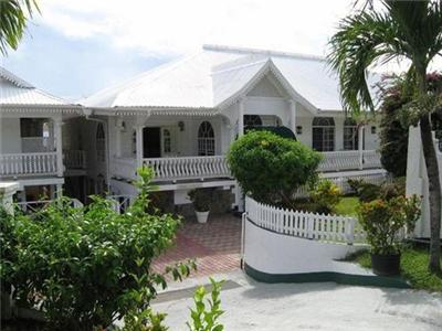 Saint Vincent and the Grenadines Vacations
